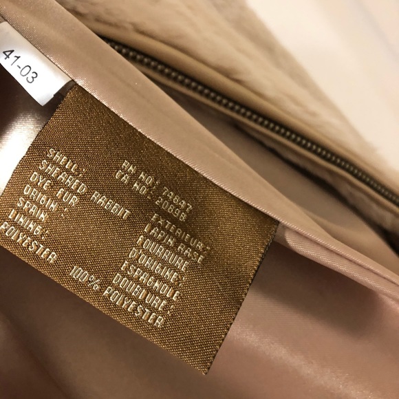 Andrew Marc women’s L sheared rabbit coat. - Picture 7 of 7